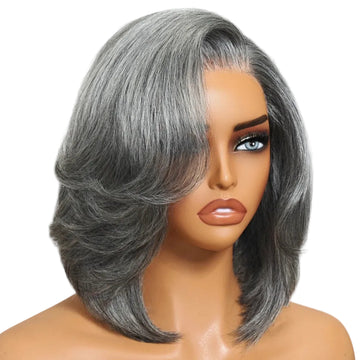 NORA – Bob dégradé effet brushing gris poivre & sel | Finition naturelle, sans colle, densité 150%